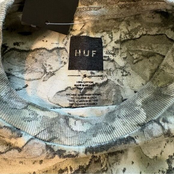 HUF Soho TT Marbel wash black camo Patterned Long Sleeve Men’s Tshirt small - Picture 9 of 10